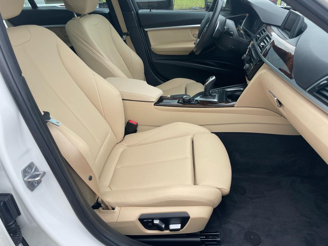 BMW 3 Series 330i Sedan South Africa 2017