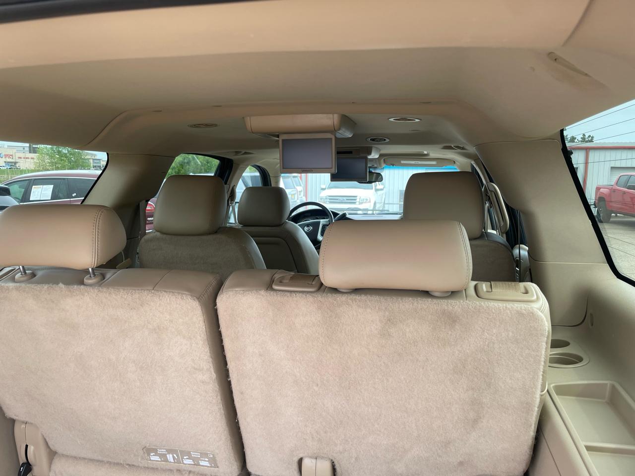 Cadillac Escalade ESV AWD 4dr Premium 2014