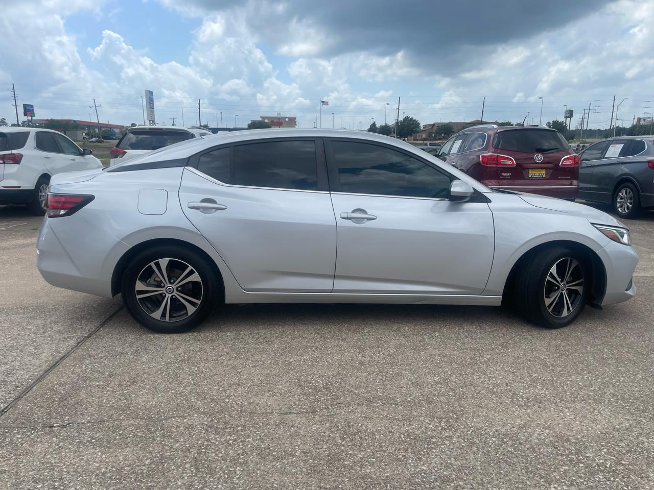 Nissan Sentra SV CVT 2021