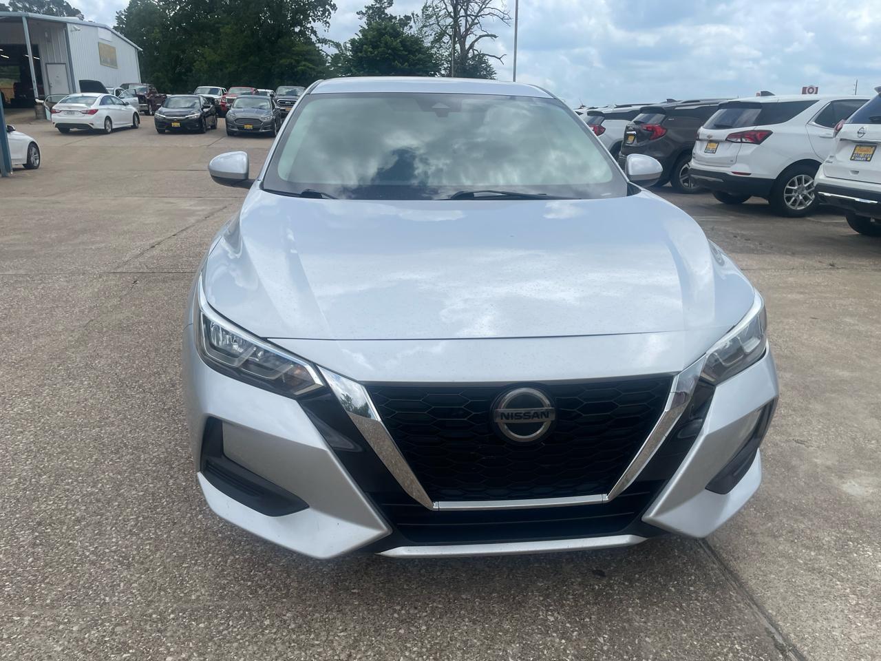 Nissan Sentra SV CVT 2021