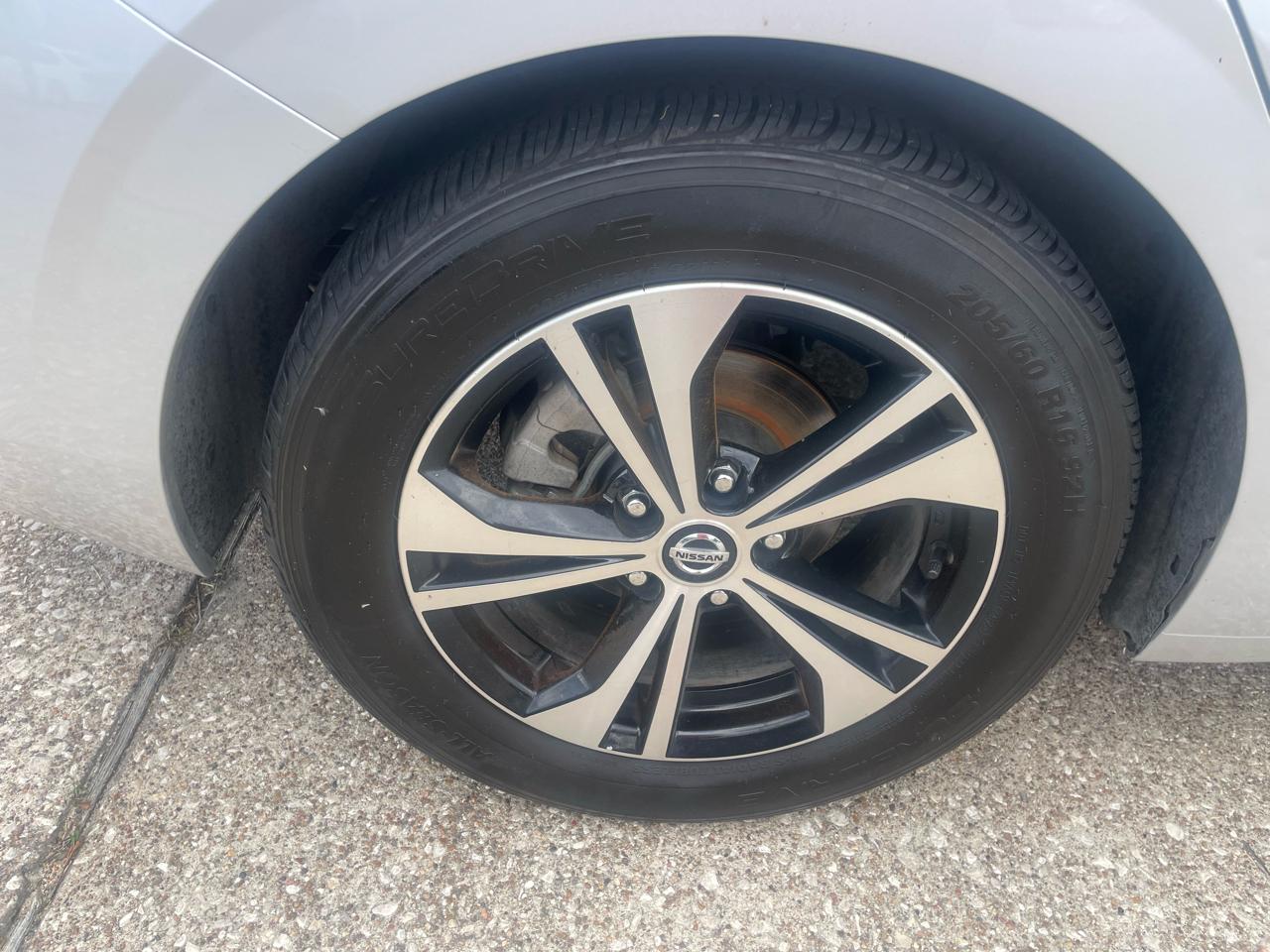 Nissan Sentra SV CVT 2021