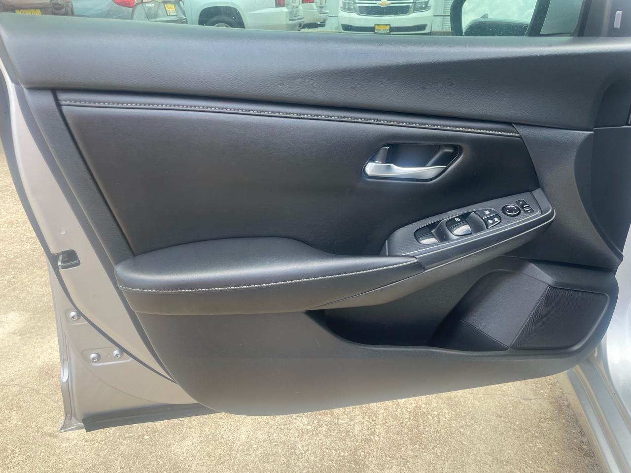 Nissan Sentra SV CVT 2021