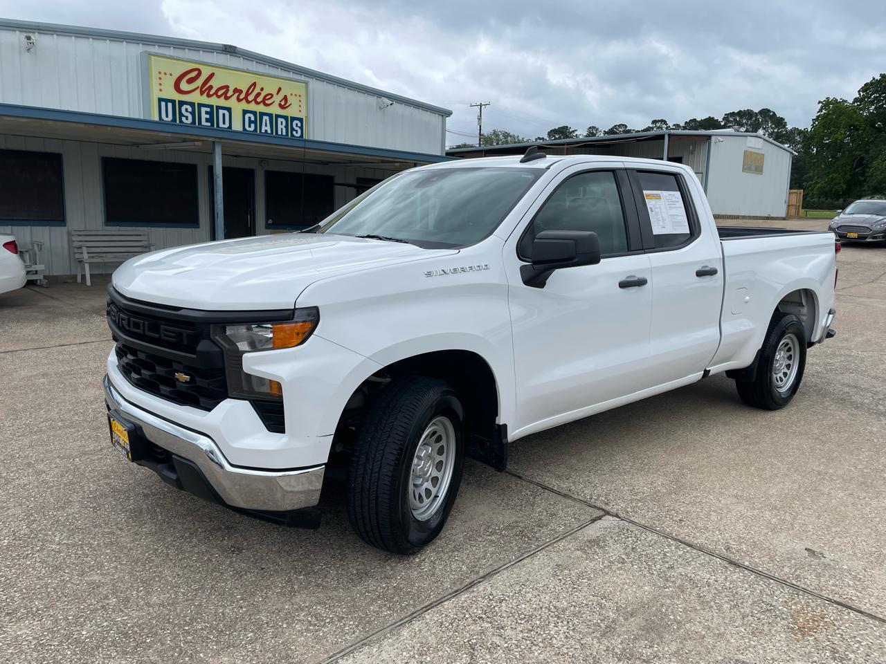 Chevrolet Silverado 1500 2WD Double Cab 147" Work Truck 2023