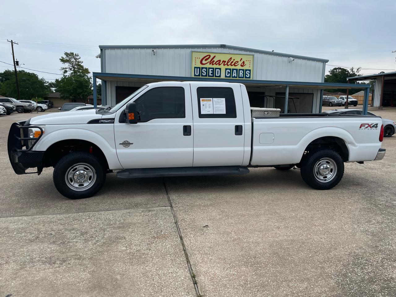 Ford Super Duty F-250 SRW 4WD Crew Cab 156" XL 2012