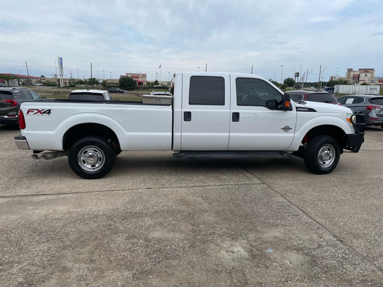 Ford Super Duty F-250 SRW 4WD Crew Cab 156" XL 2012