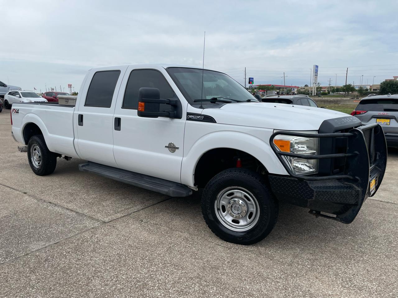 Ford Super Duty F-250 SRW 4WD Crew Cab 156" XL 2012
