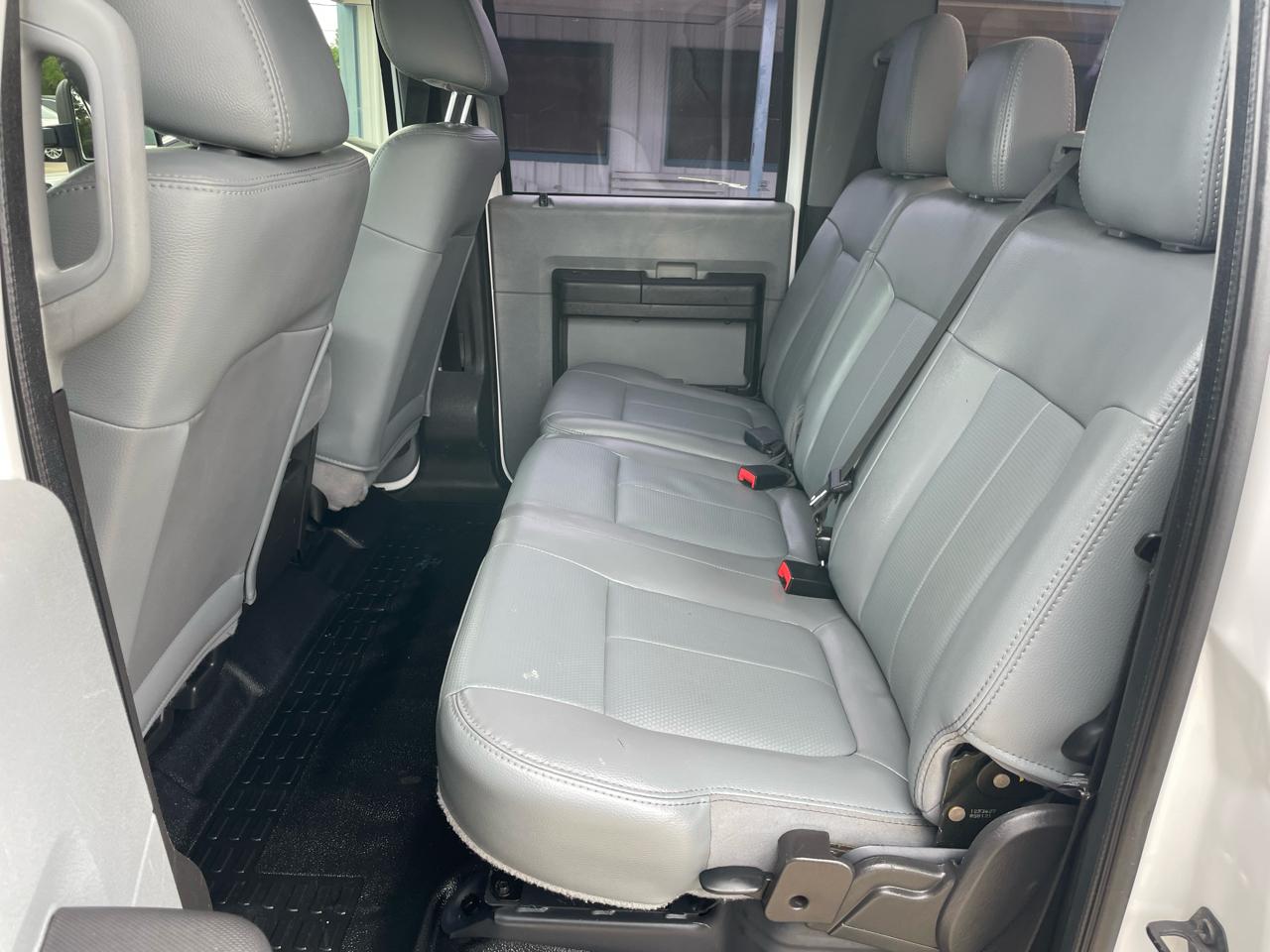 Ford Super Duty F-250 SRW 4WD Crew Cab 156" XL 2012