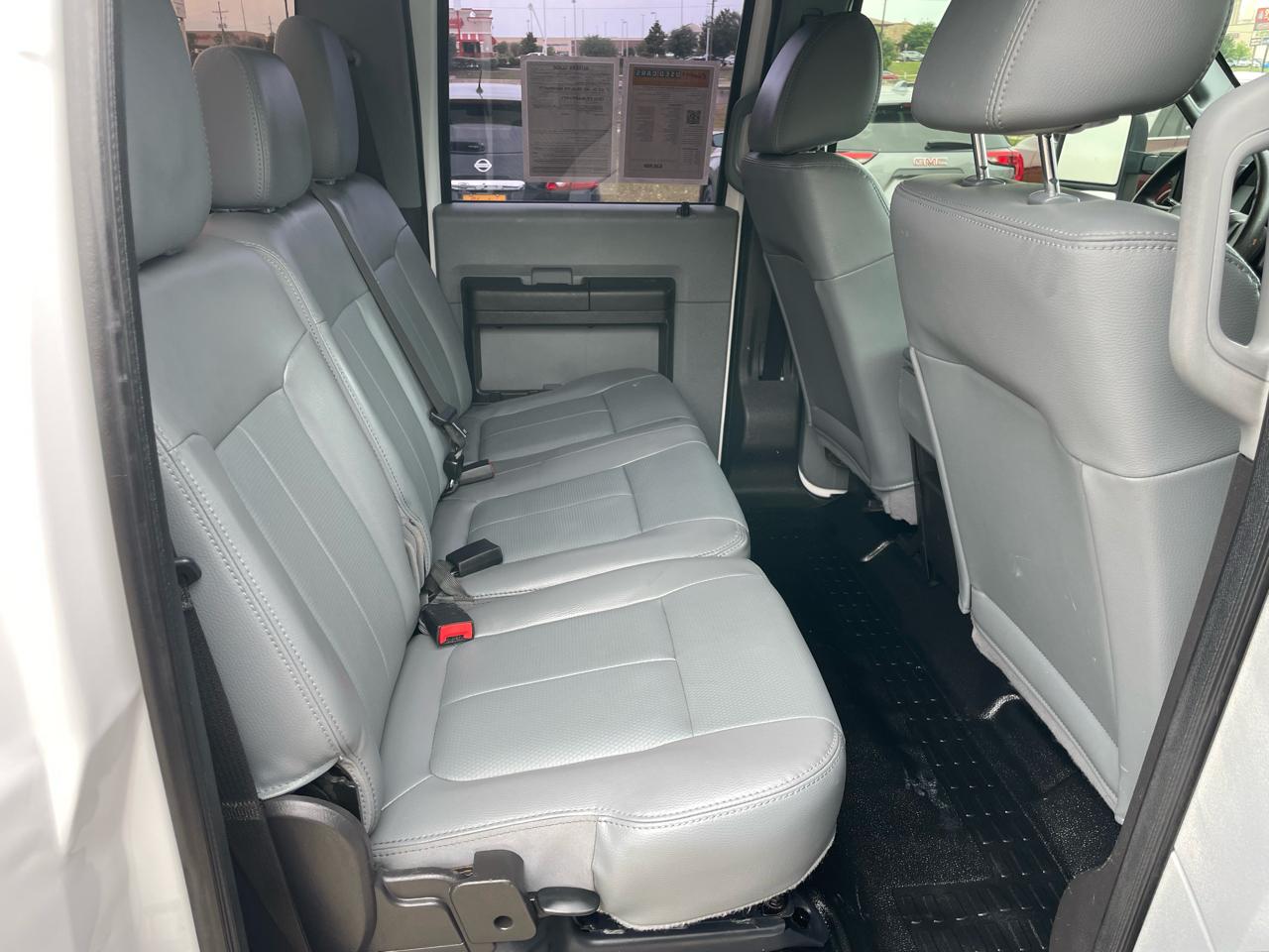 Ford Super Duty F-250 SRW 4WD Crew Cab 156" XL 2012