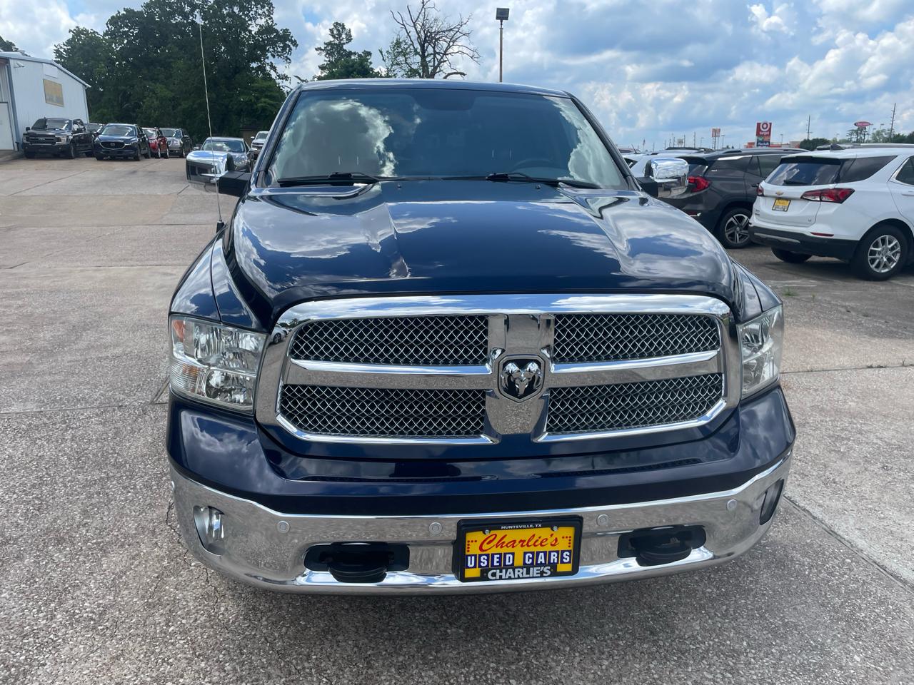 RAM 1500 Lone Star Silver 4x4 Crew Cab 5'7" Box 2017