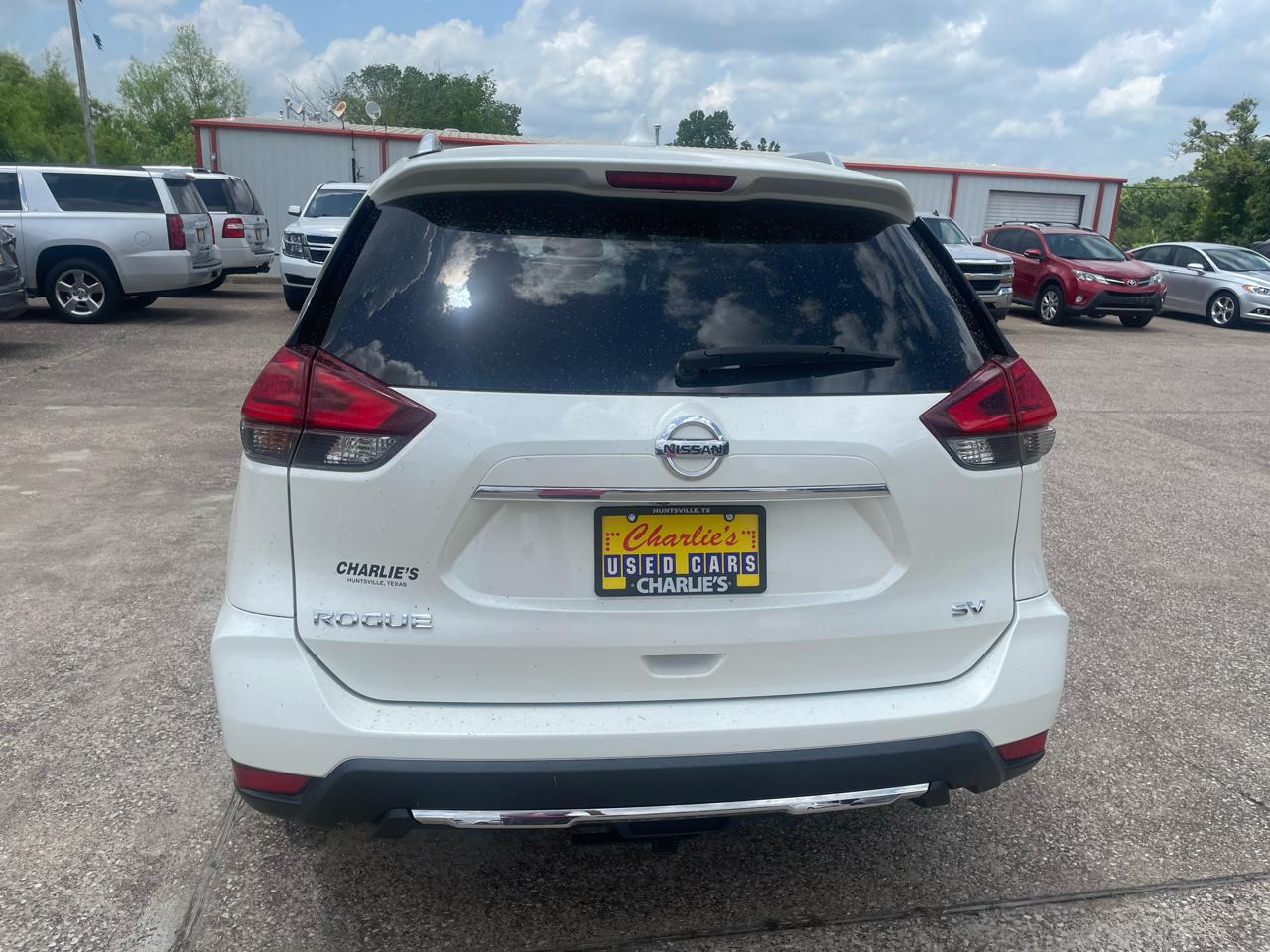 Nissan Rogue FWD SV 2017