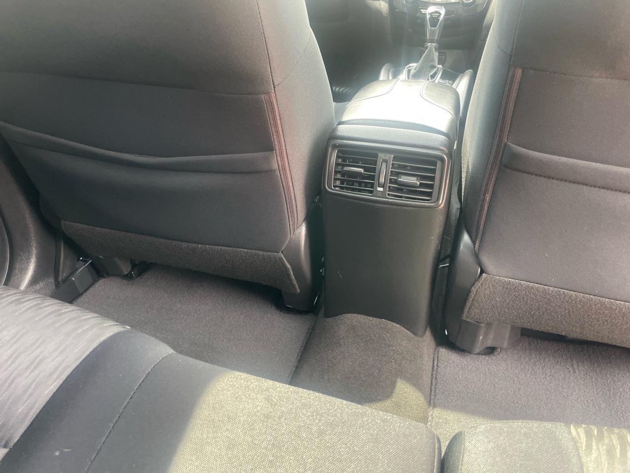 Nissan Rogue FWD SV 2017