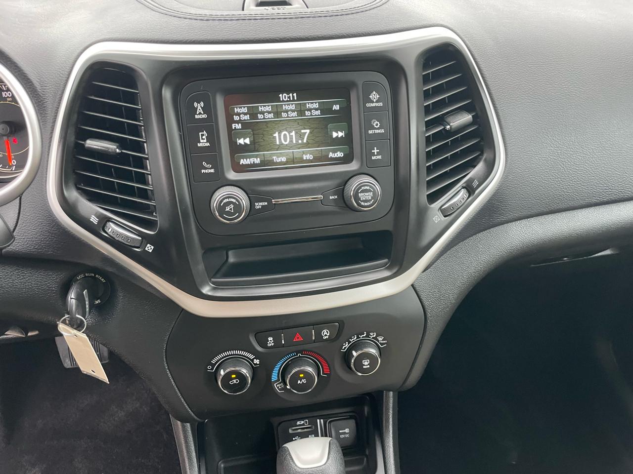Jeep Cherokee Latitude FWD 2018