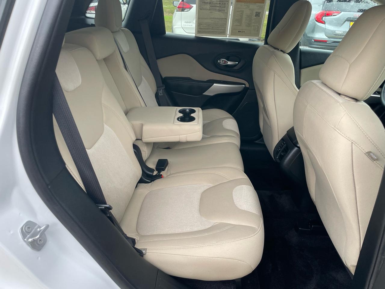 Jeep Cherokee Latitude FWD 2018