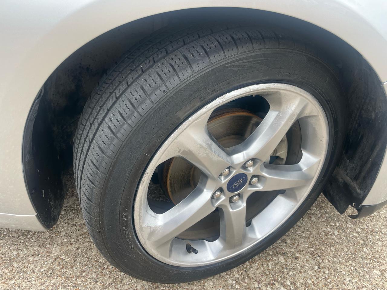 Ford Fusion 4dr Sdn SE FWD 2016