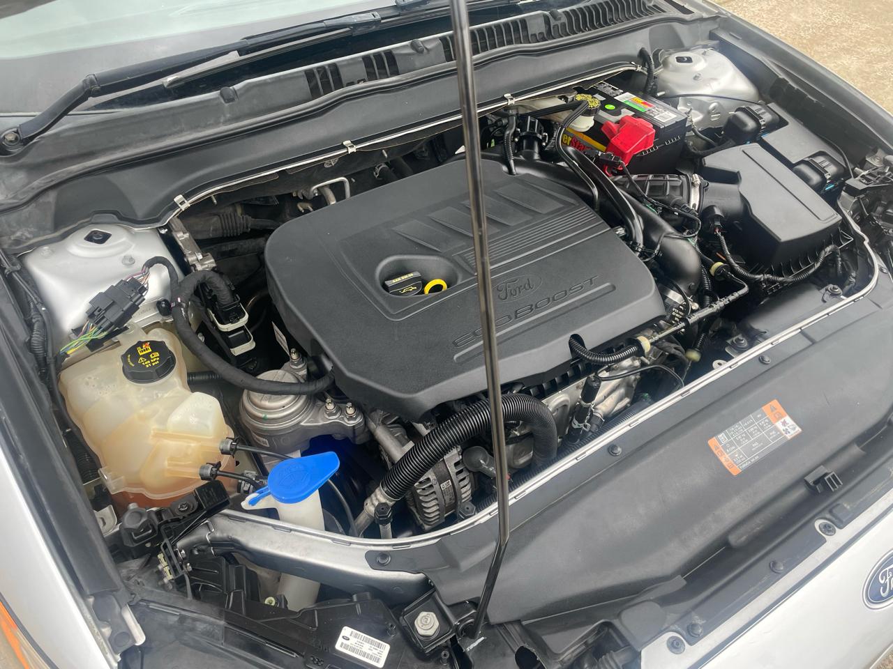 Ford Fusion 4dr Sdn SE FWD 2016