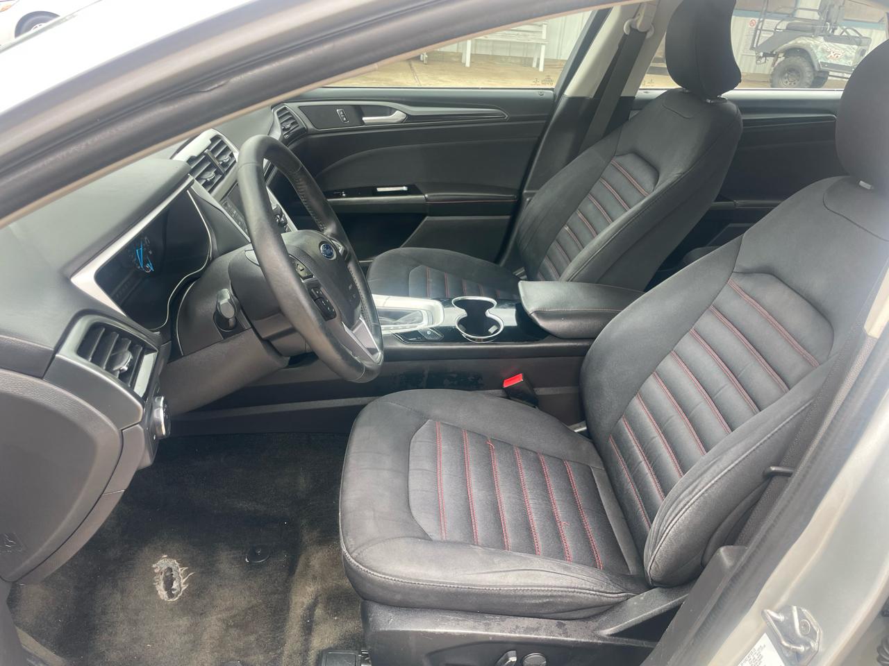 Ford Fusion 4dr Sdn SE FWD 2016