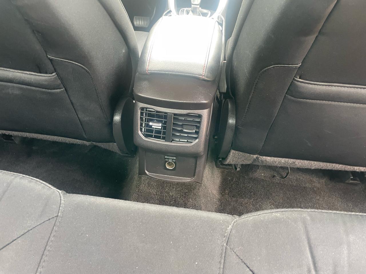 Ford Fusion 4dr Sdn SE FWD 2016