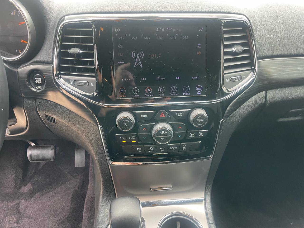 Jeep Grand Cherokee Laredo E 4x2 2019