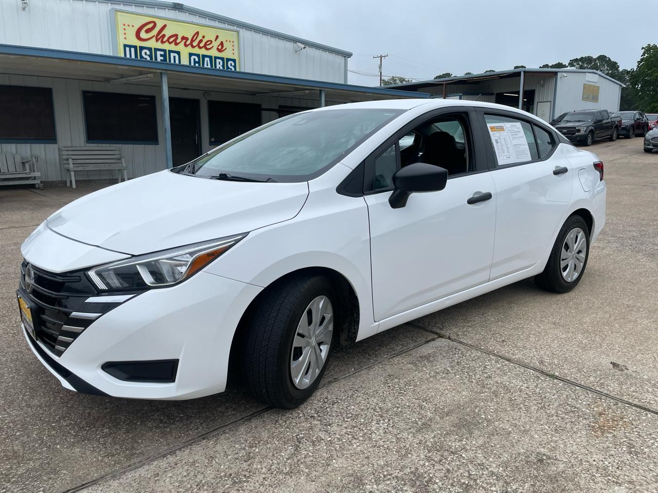 2023 Nissan Versa S CVT