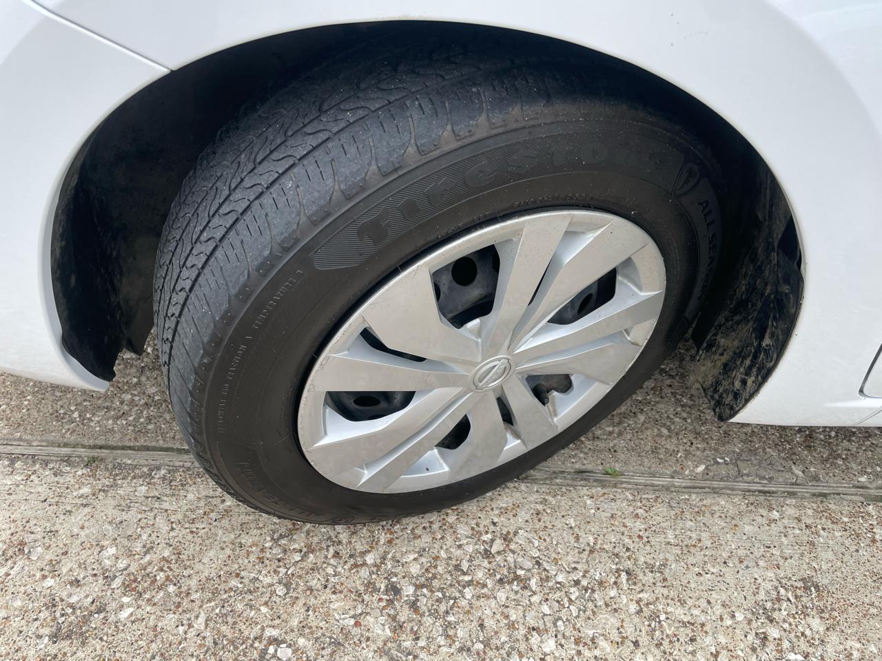 Nissan Versa S CVT 2023