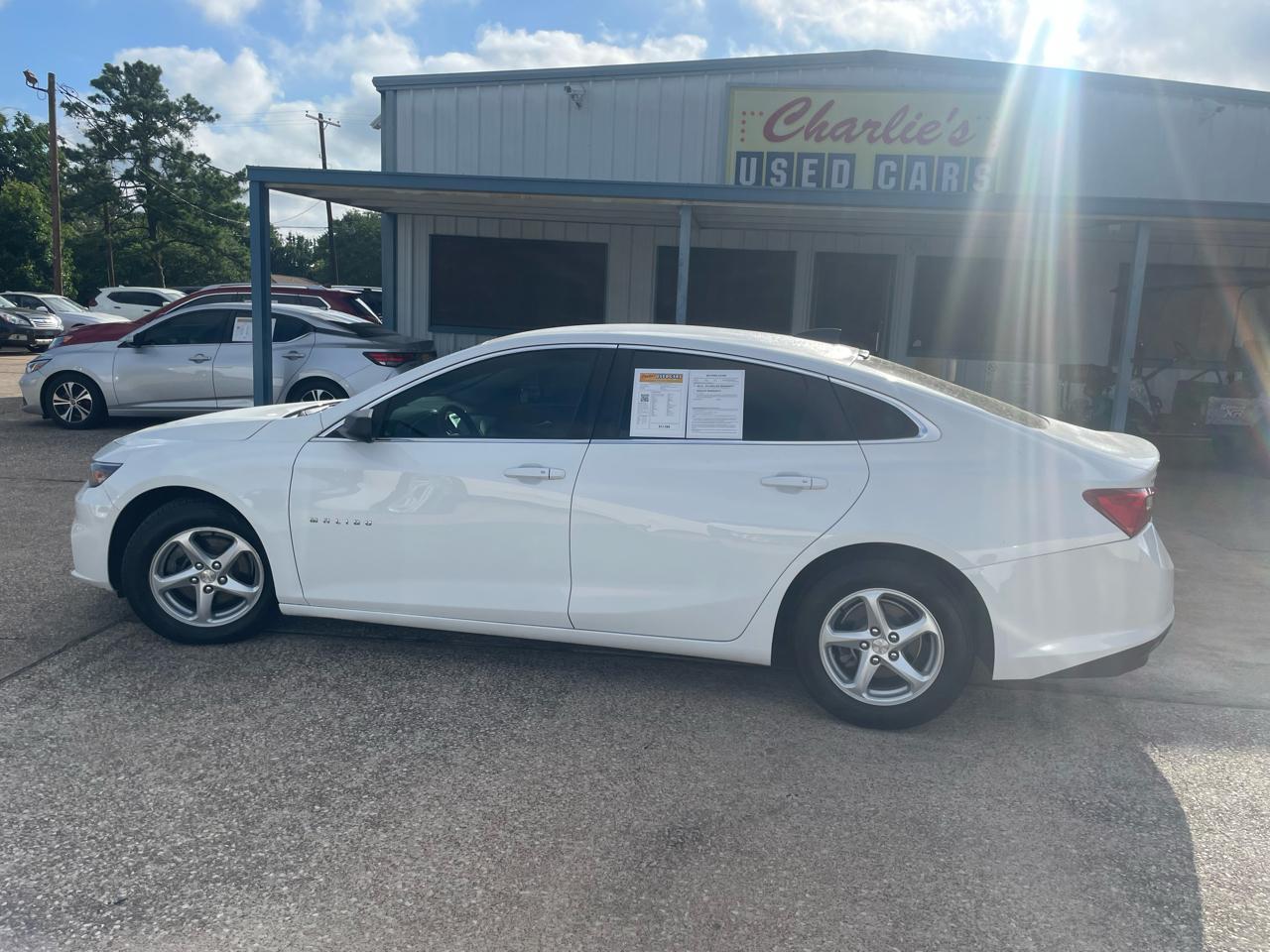 Chevrolet Malibu 4dr Sdn LS w/1FL 2017