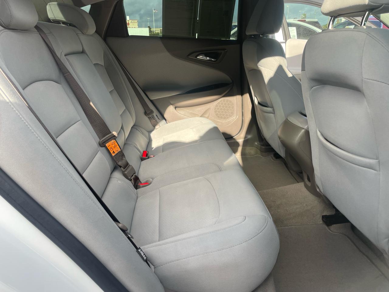 Chevrolet Malibu 4dr Sdn LS w/1FL 2017