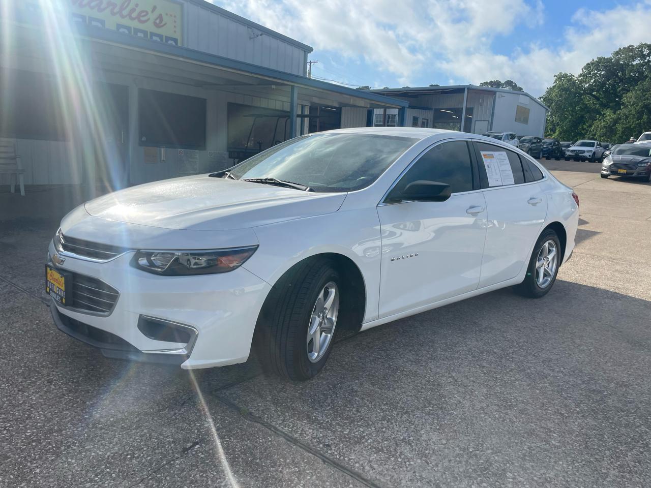 Chevrolet Malibu 4dr Sdn LS w/1FL 2017