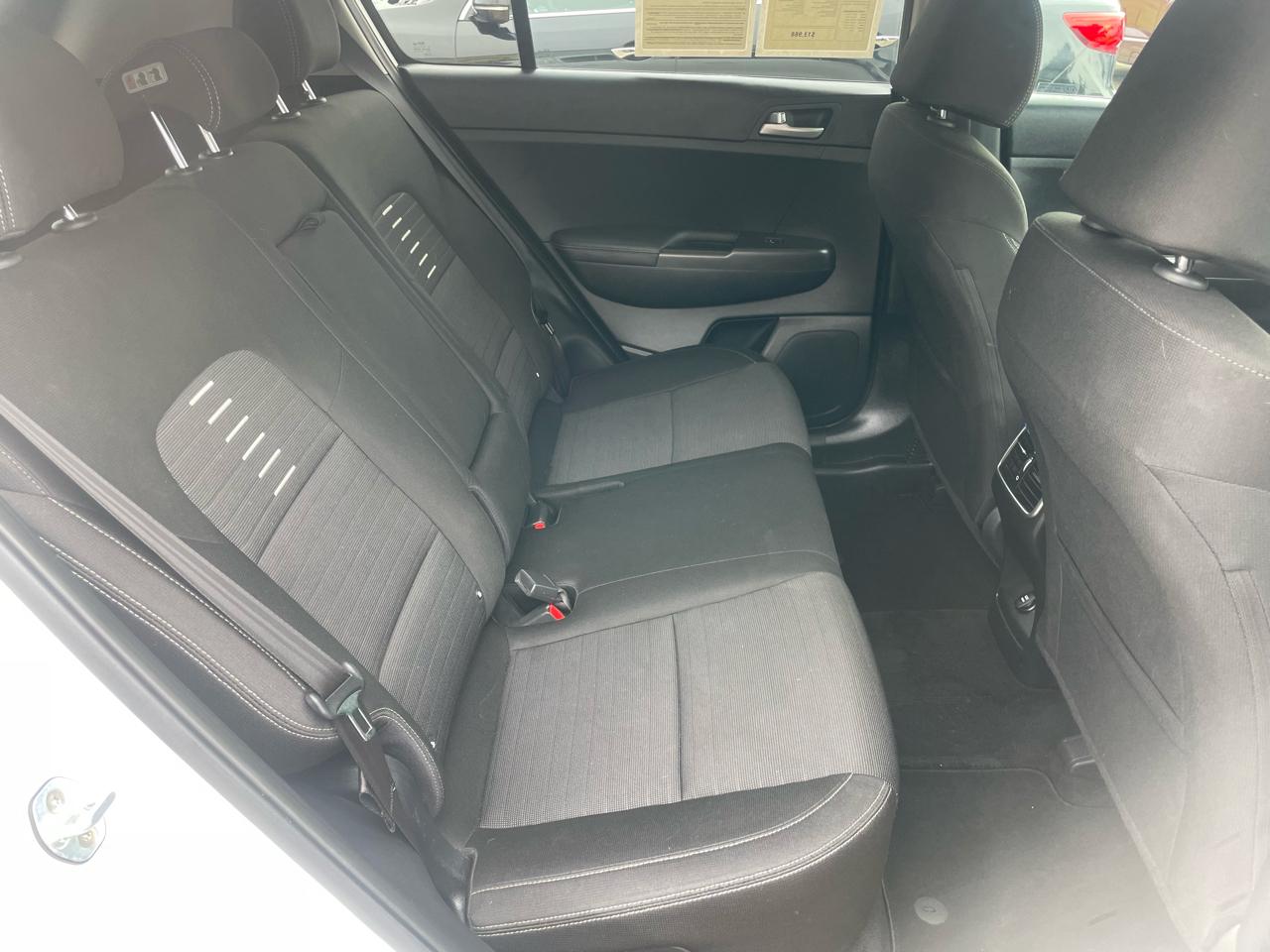 Kia Sportage LX FWD 2020