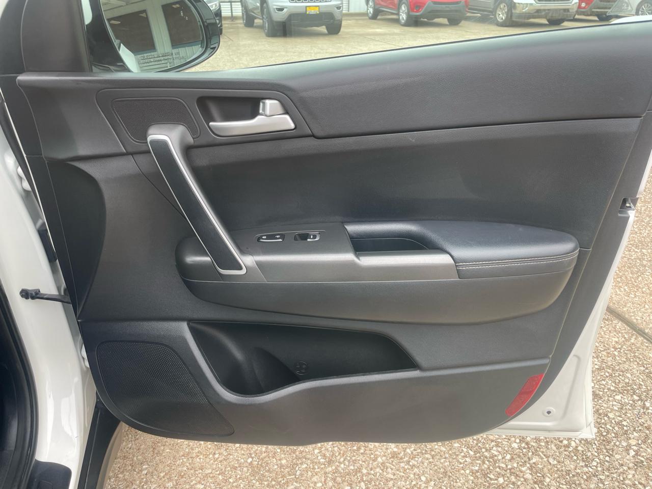 Kia Sportage LX FWD 2020