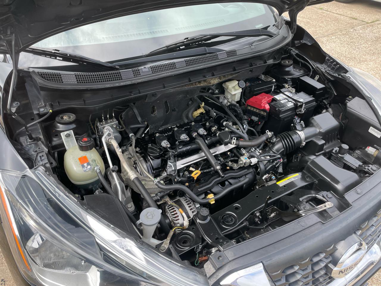 Nissan Kicks SV FWD 2020