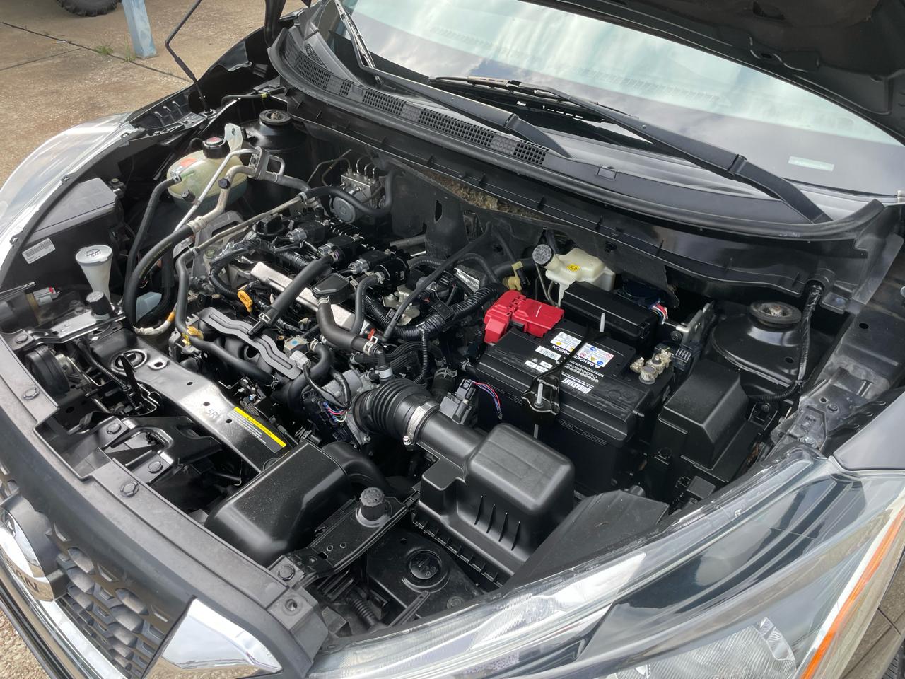 Nissan Kicks SV FWD 2020