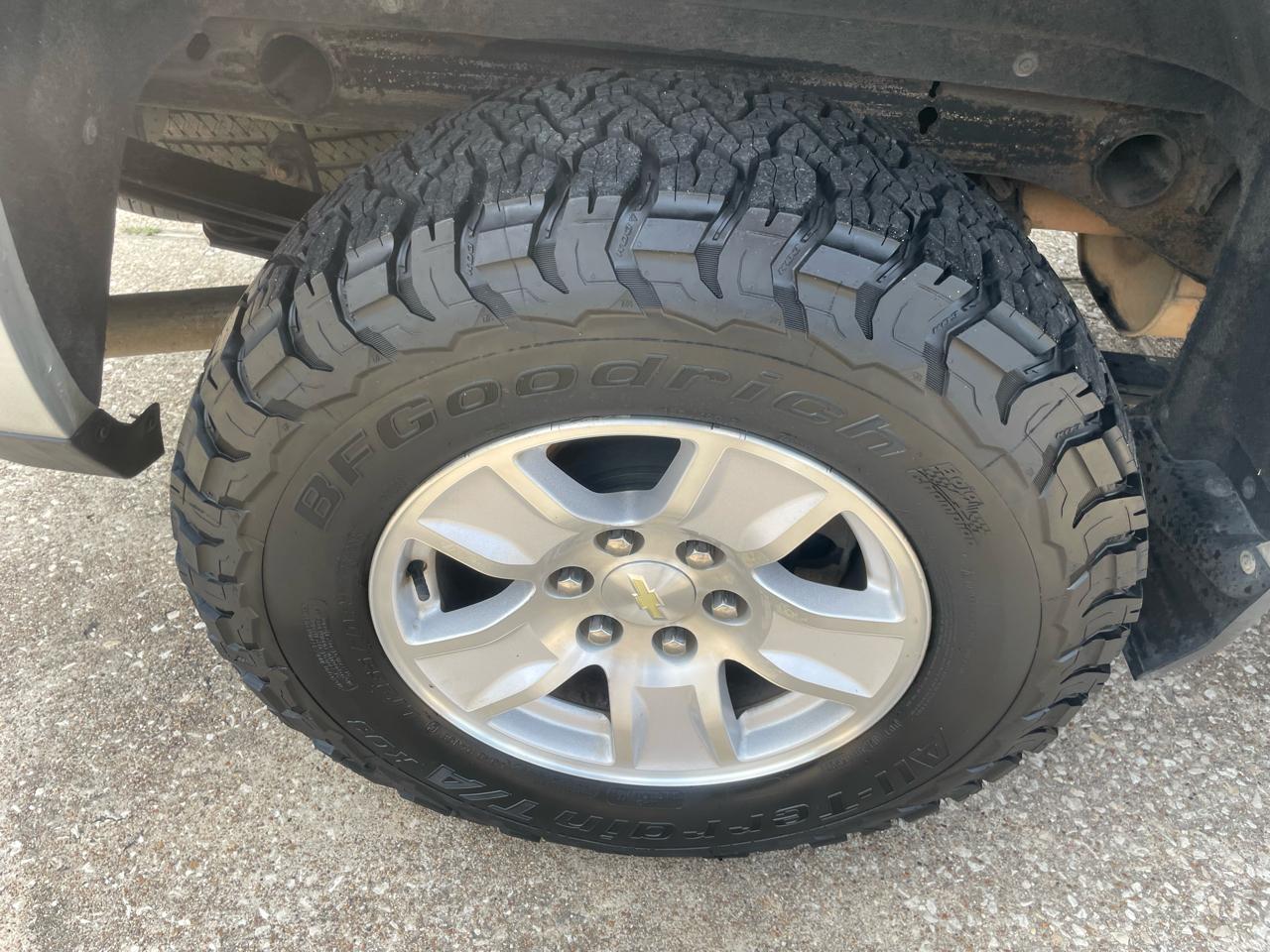 Chevrolet Silverado 1500 2WD Crew Cab 143.5" LT w/1LT 2018
