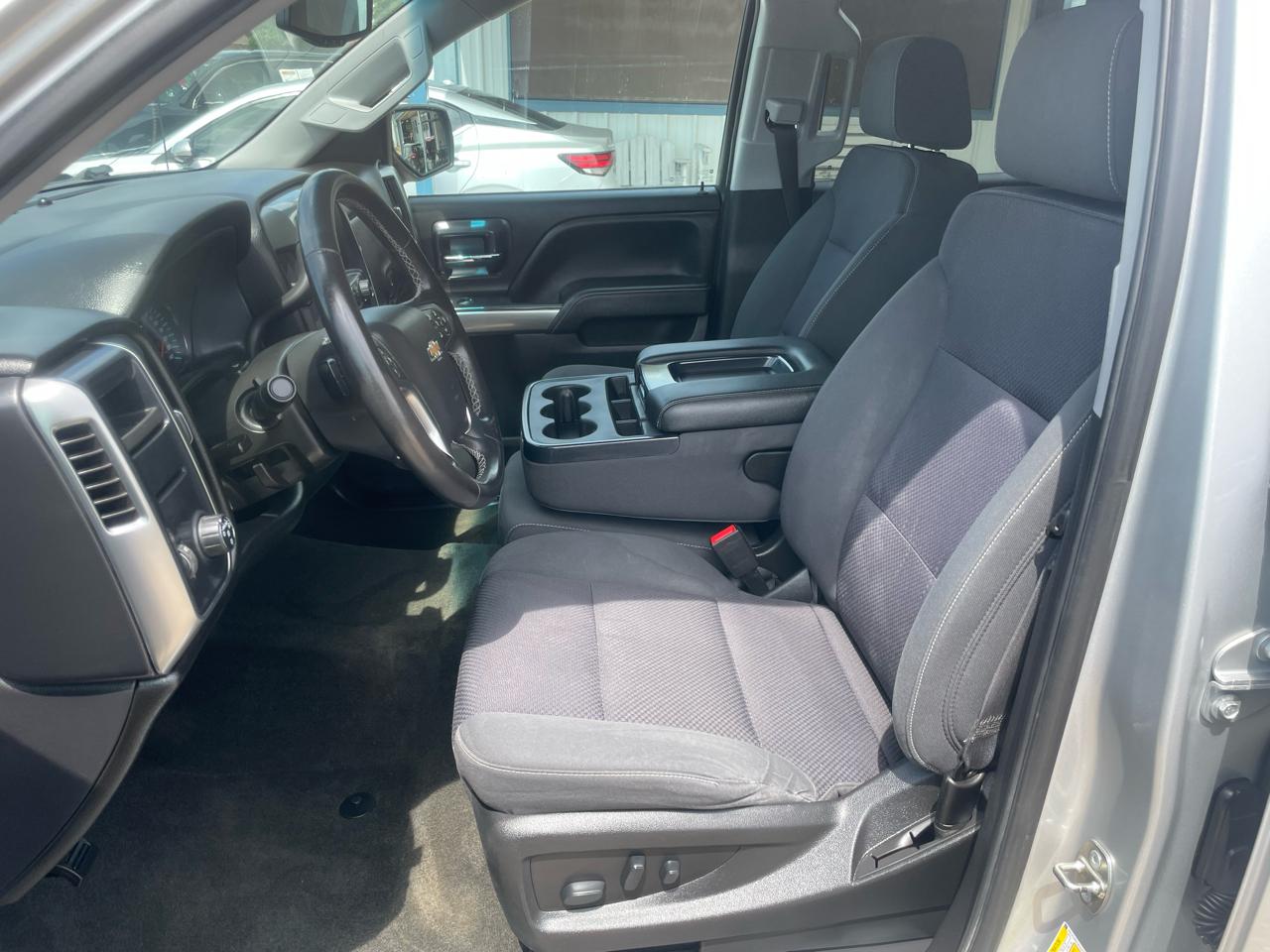 Chevrolet Silverado 1500 2WD Crew Cab 143.5" LT w/1LT 2018