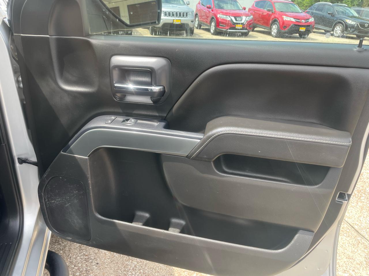 Chevrolet Silverado 1500 2WD Crew Cab 143.5" LT w/1LT 2018