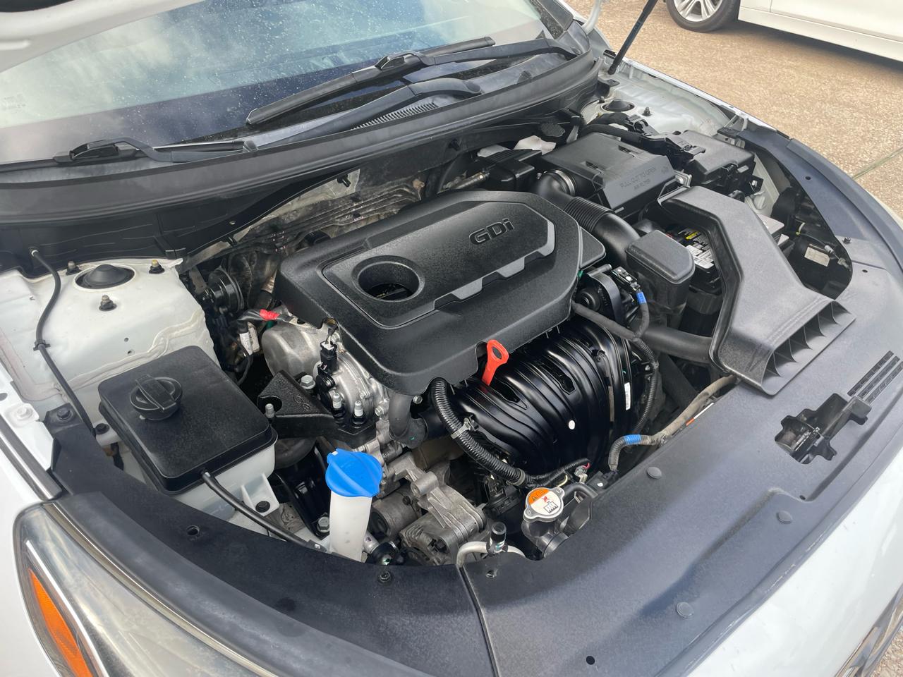 Hyundai Sonata SE 2.4L 2019