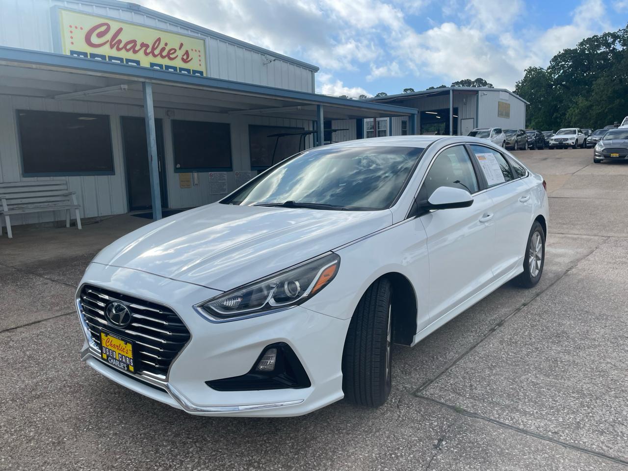 Hyundai Sonata SE 2.4L 2019