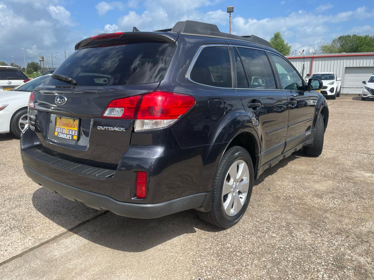 Subaru Outback 4dr Wgn H4 Auto 2.5i Limited 2012