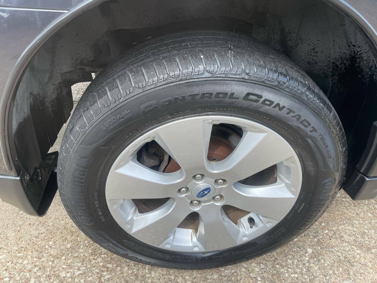 Subaru Outback 4dr Wgn H4 Auto 2.5i Limited 2012