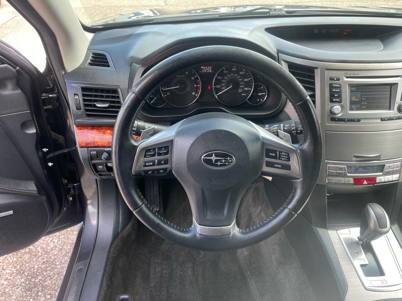 Subaru Outback 4dr Wgn H4 Auto 2.5i Limited 2012