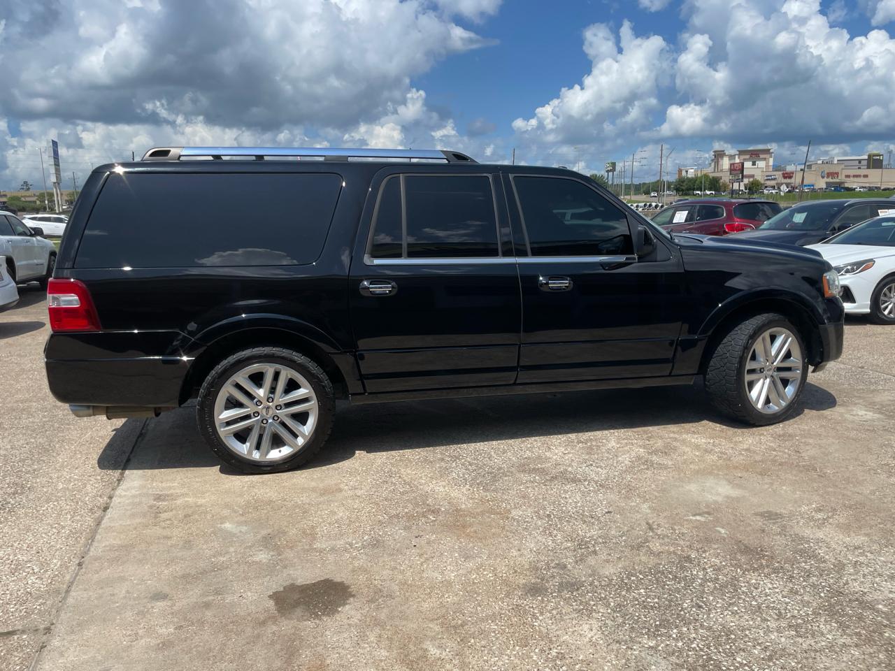 Ford Expedition EL 4WD 4dr Limited 2016