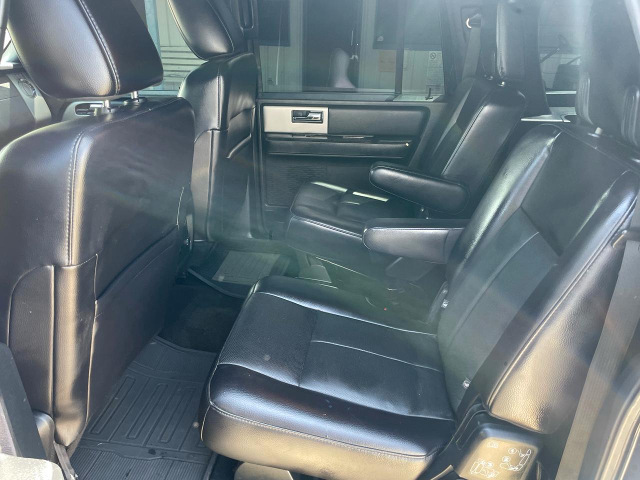 Ford Expedition EL 4WD 4dr Limited 2016