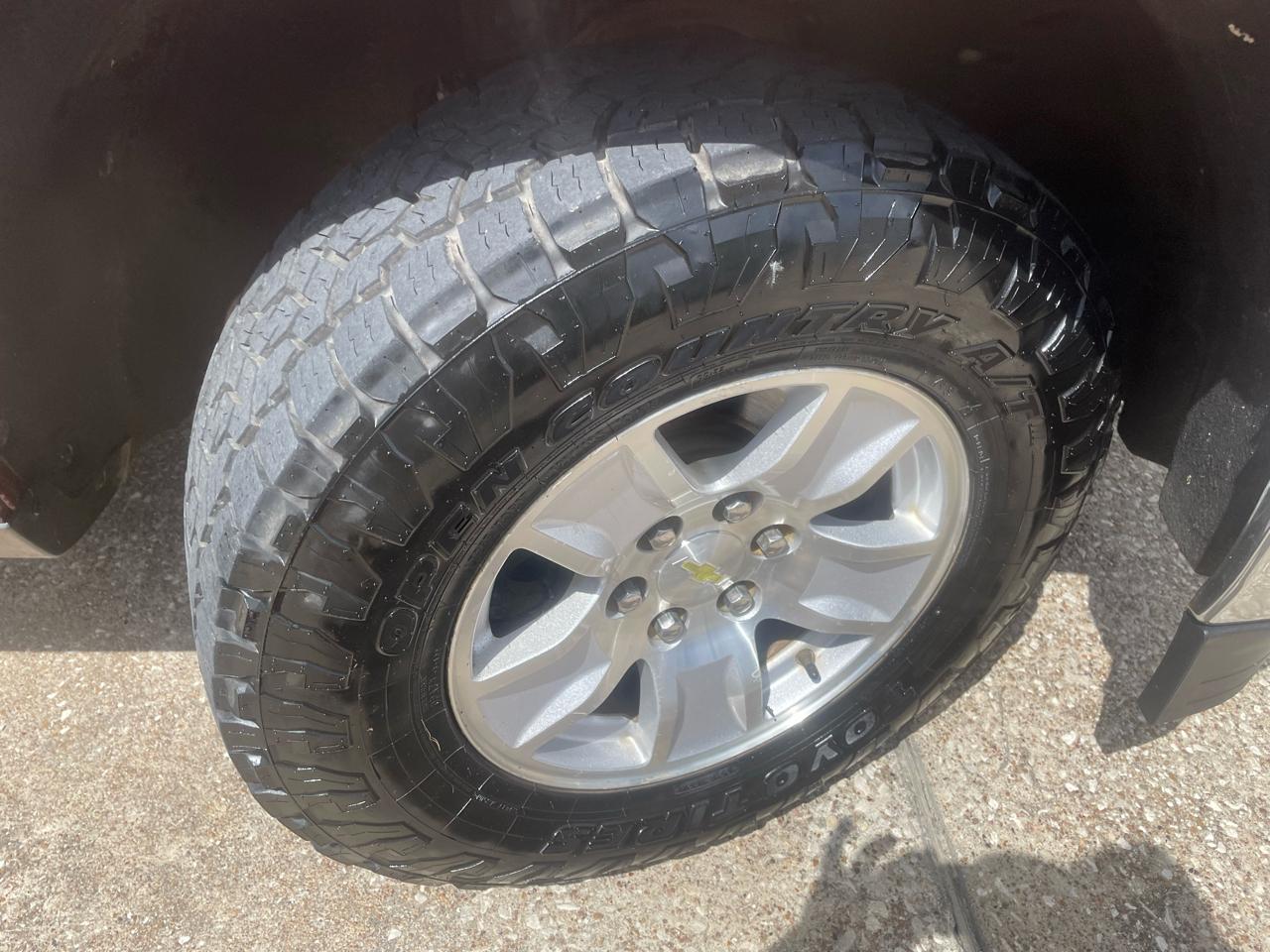 Chevrolet Silverado 1500 2WD Crew Cab 143.5" LT w/1LT 2015