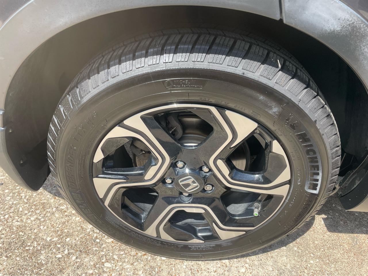Honda CR-V Touring 2WD 2017