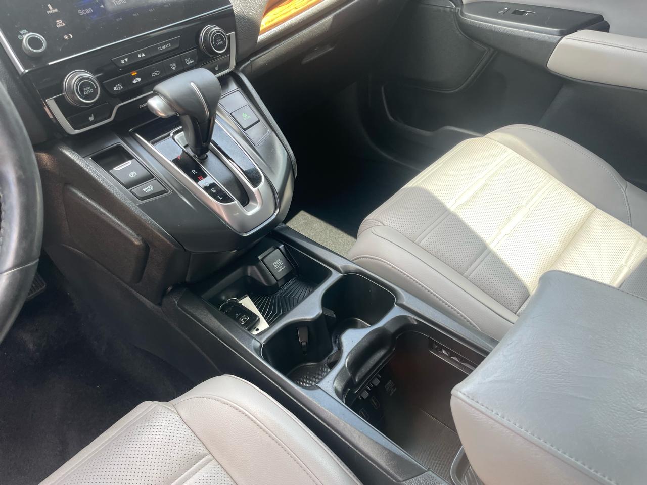 Honda CR-V Touring 2WD 2017