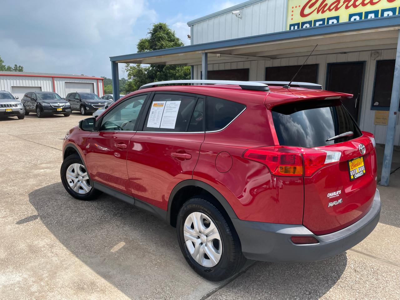 Toyota RAV4 FWD 4dr LE (Natl) 2013