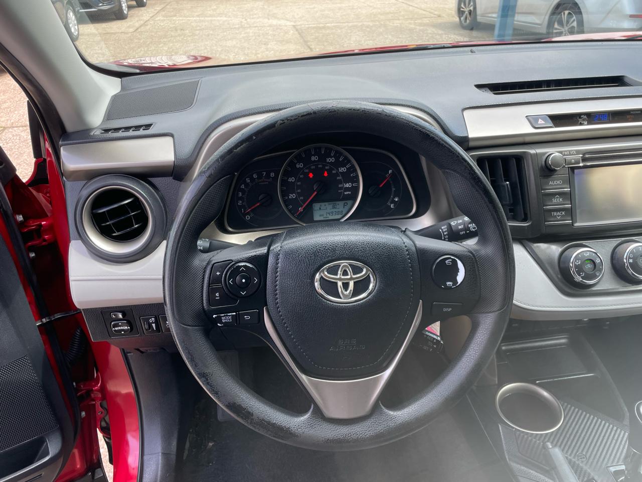 Toyota RAV4 FWD 4dr LE (Natl) 2013