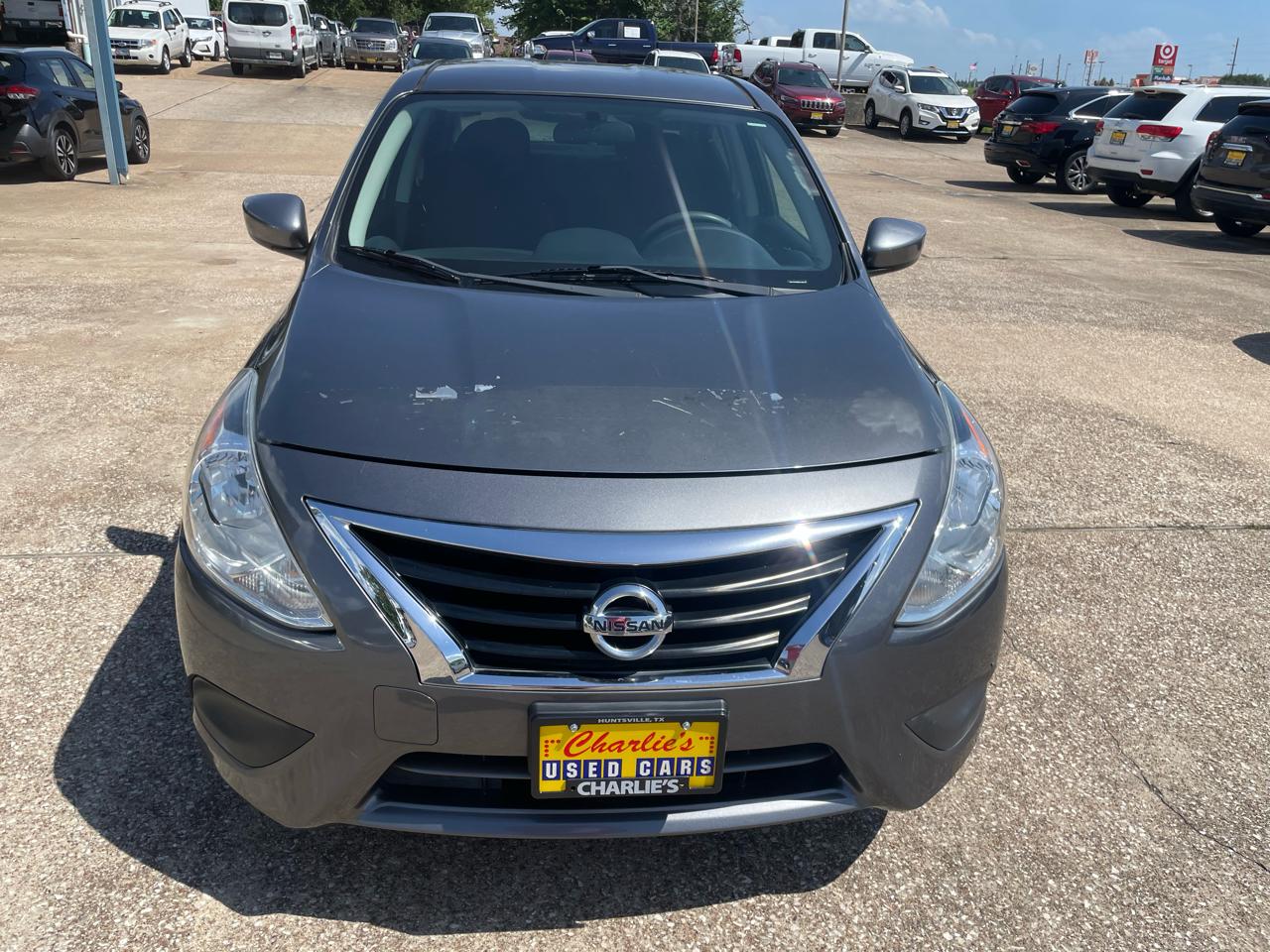 Nissan Versa Sedan S Plus CVT 2017