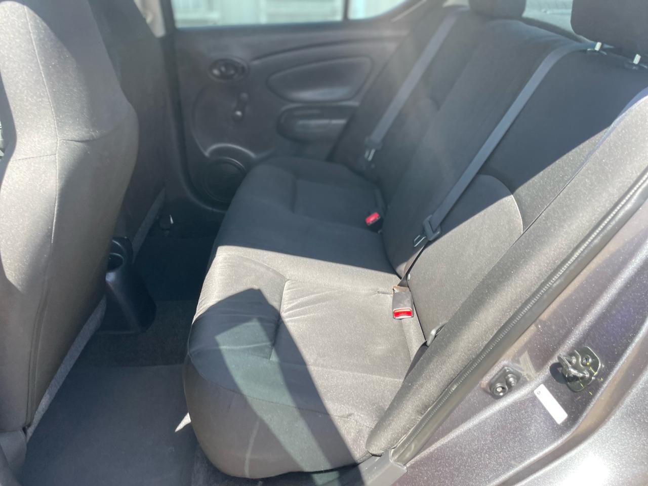 Nissan Versa Sedan S Plus CVT 2017