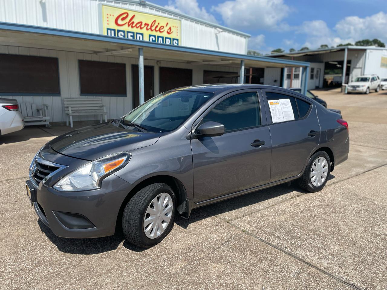 Nissan Versa Sedan S Plus CVT 2017