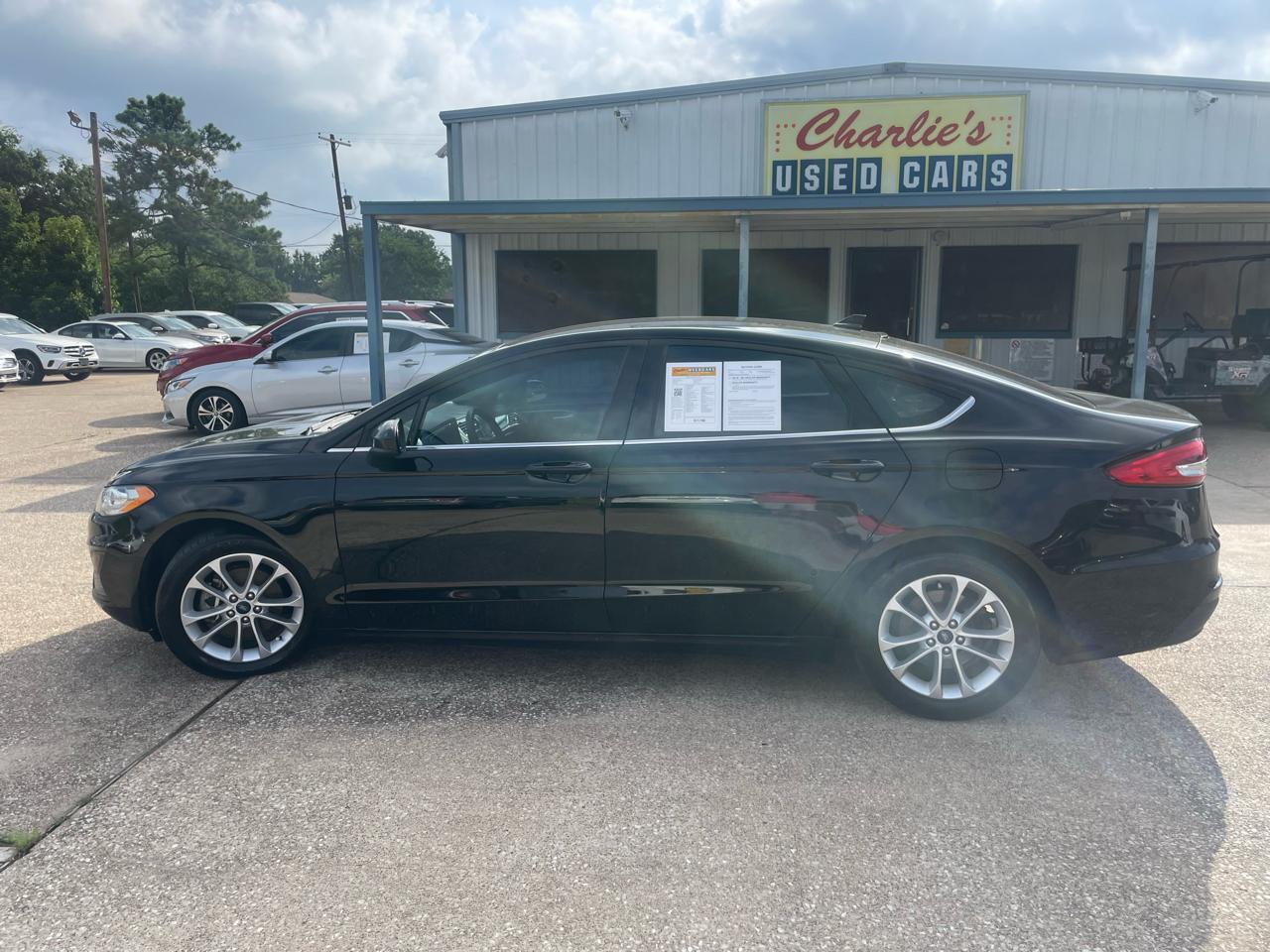 Ford Fusion SE FWD 2020